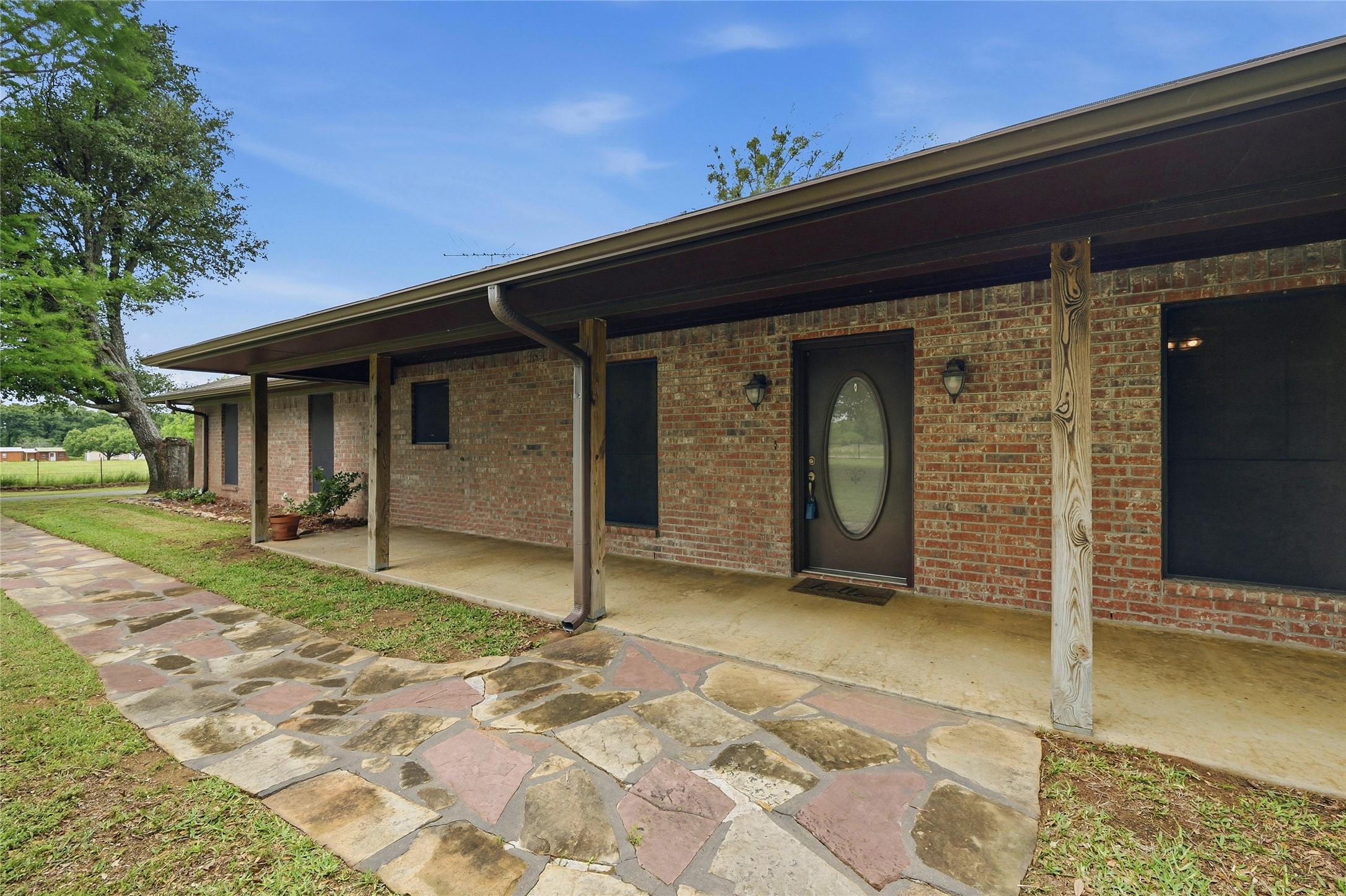 185 Owens Road Bells TX 75414