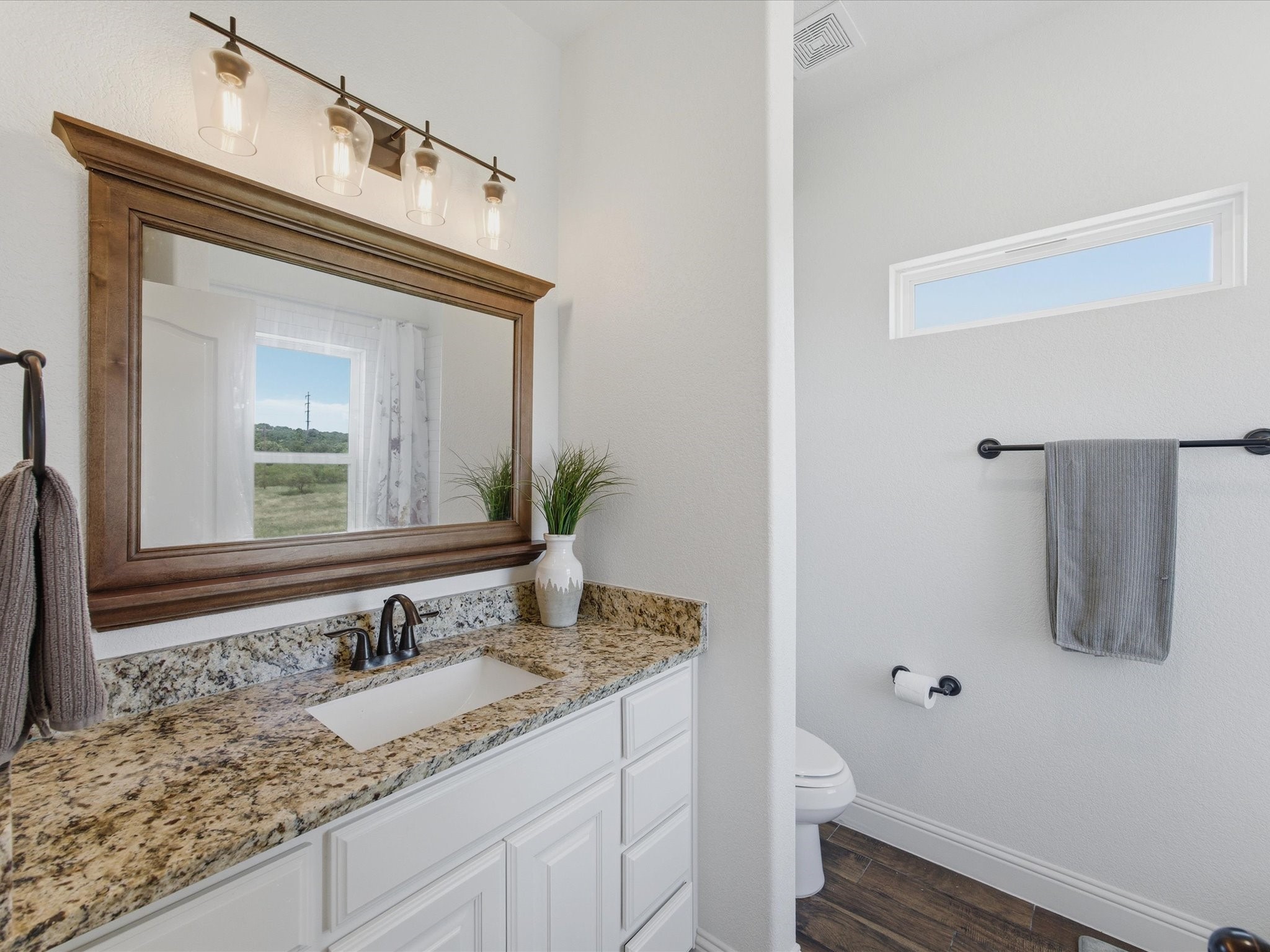 2025 County Road 1792 Sunset TX 76270