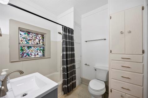 401 N Dallas Street Ennis TX 75119