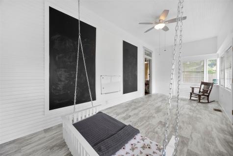 401 N Dallas Street Ennis TX 75119