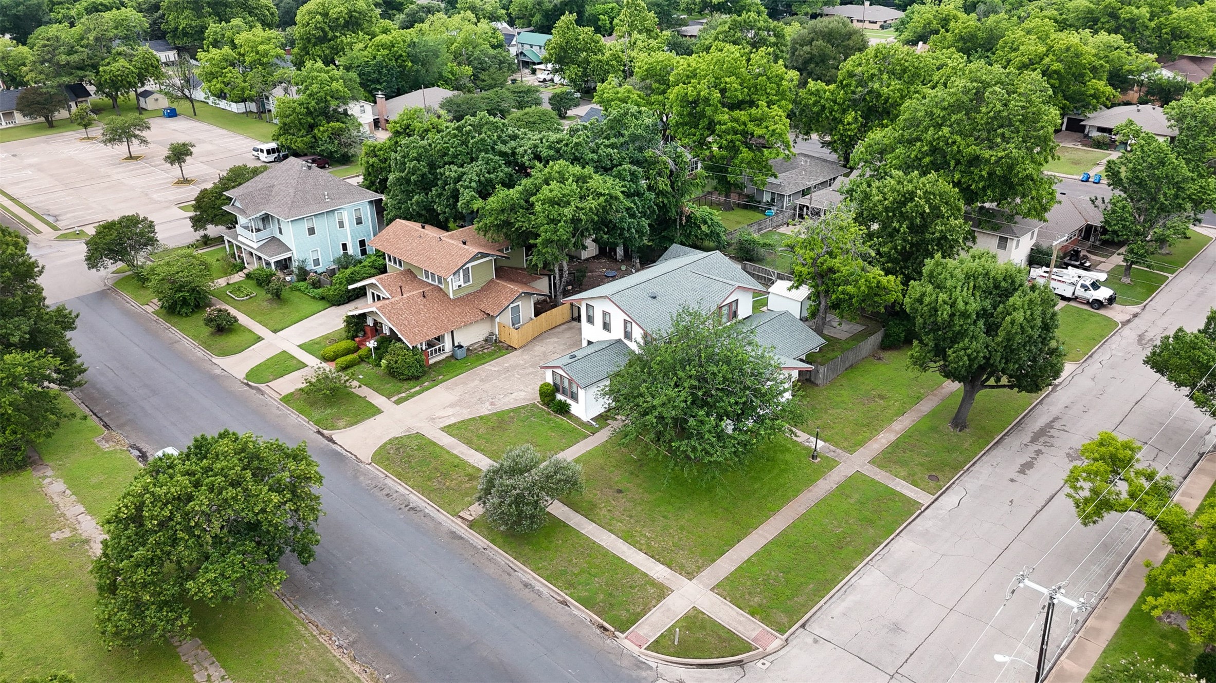 401 N Dallas Street Ennis TX 75119