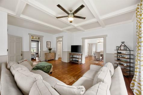 401 N Dallas Street Ennis TX 75119