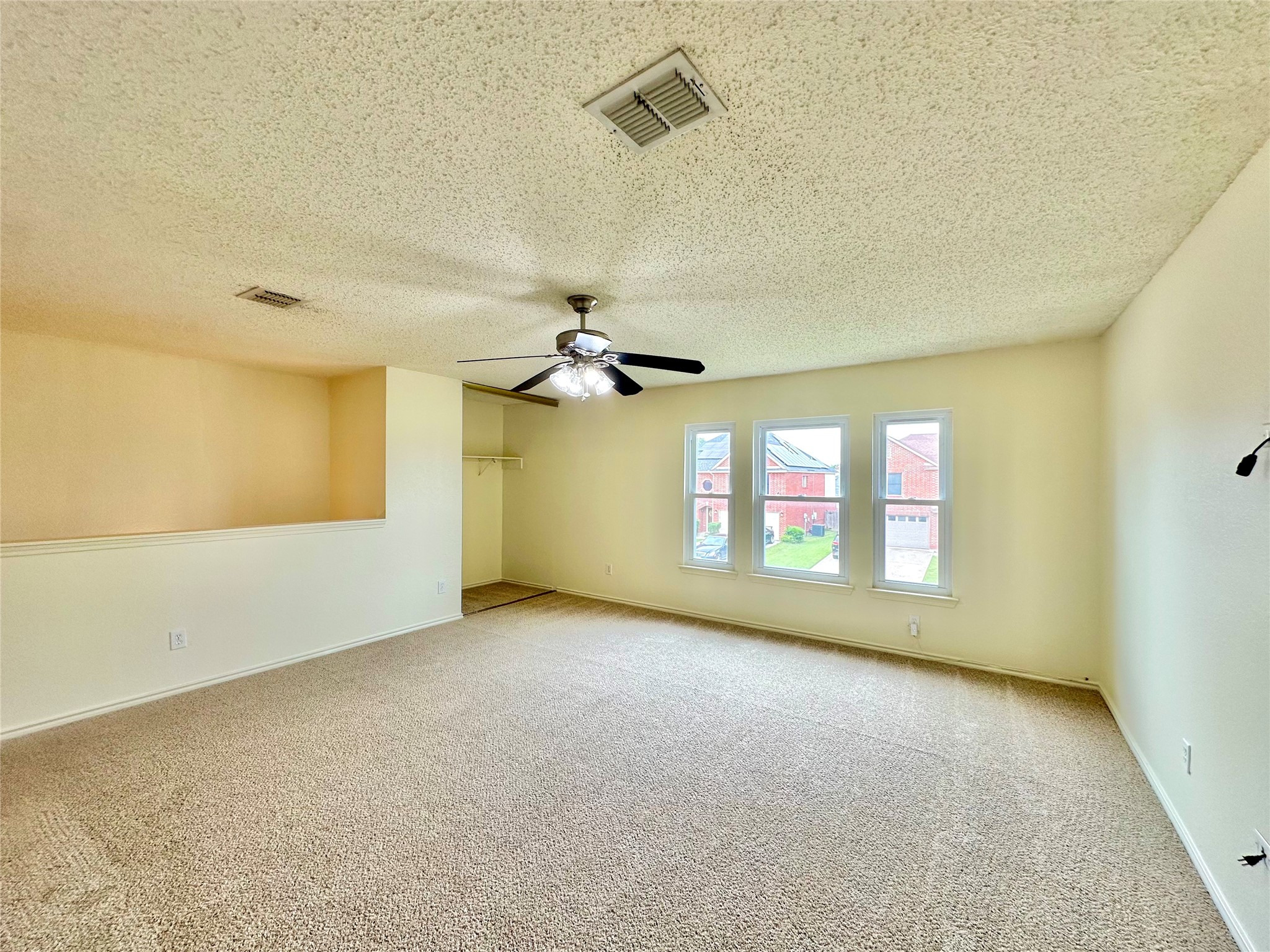 3165 Spyglass Drive Grand Prairie TX 75052
