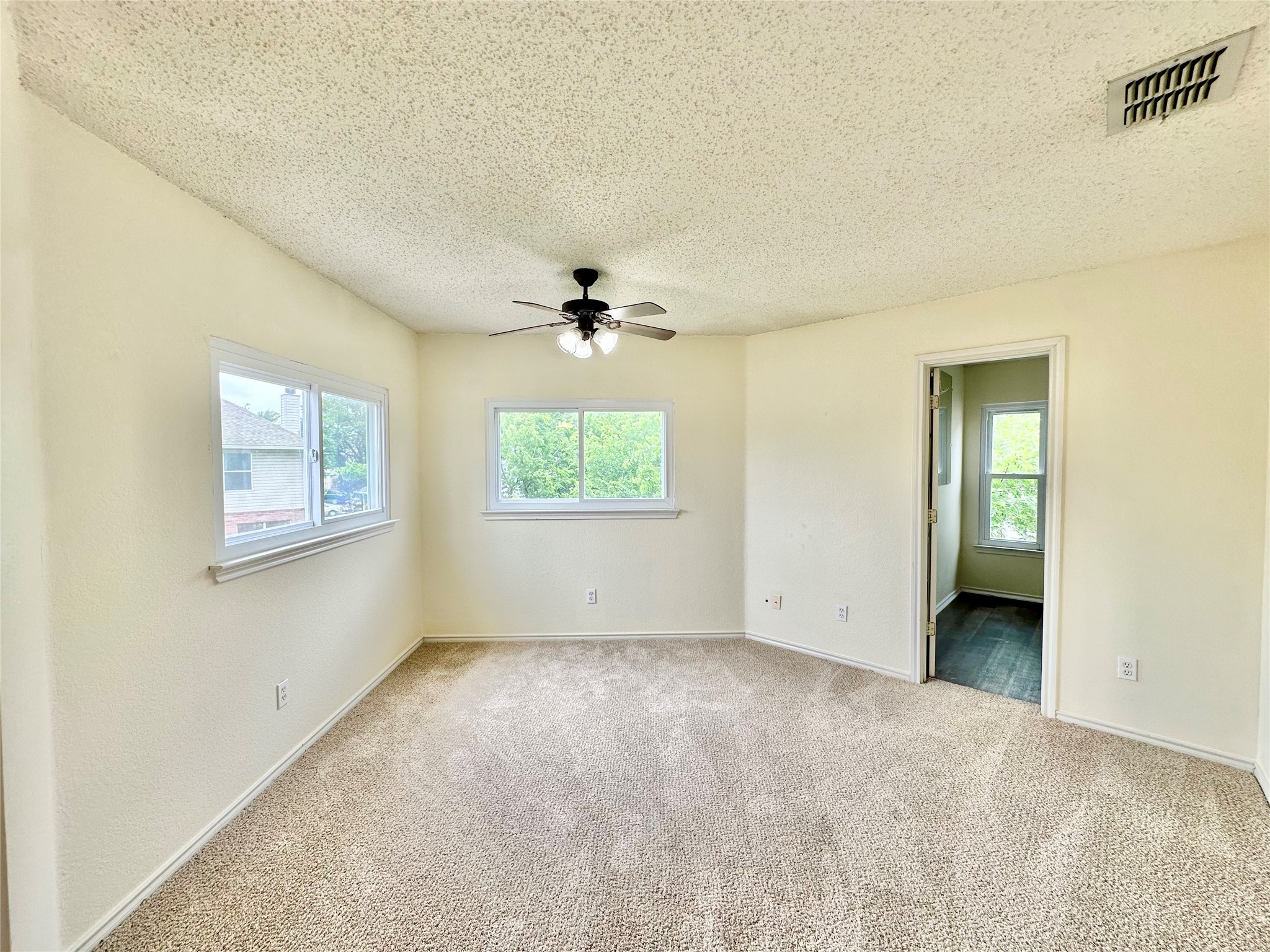 3165 Spyglass Drive Grand Prairie TX 75052