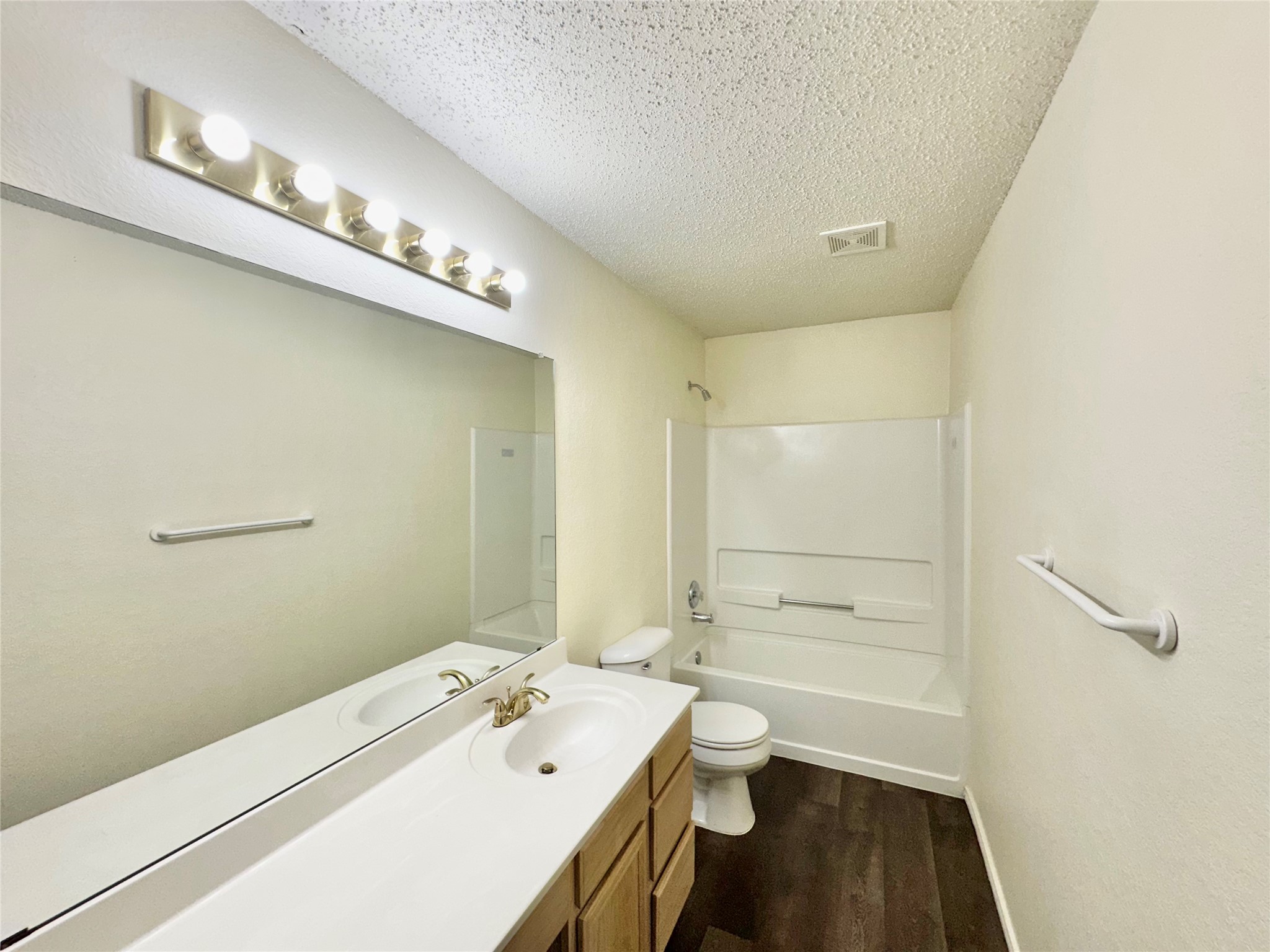 3165 Spyglass Drive Grand Prairie TX 75052