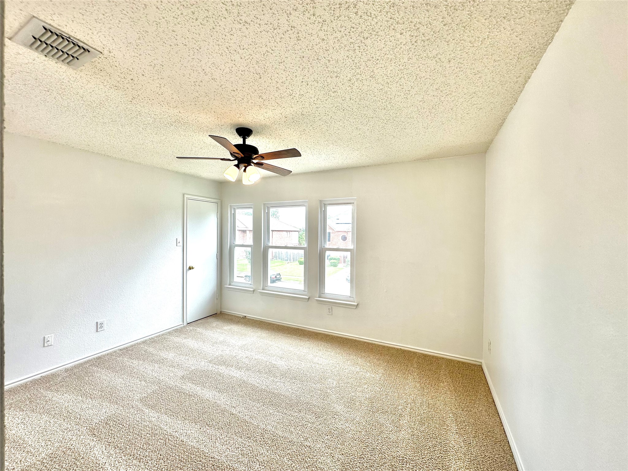 3165 Spyglass Drive Grand Prairie TX 75052