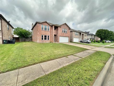 3165 Spyglass Drive Grand Prairie TX 75052