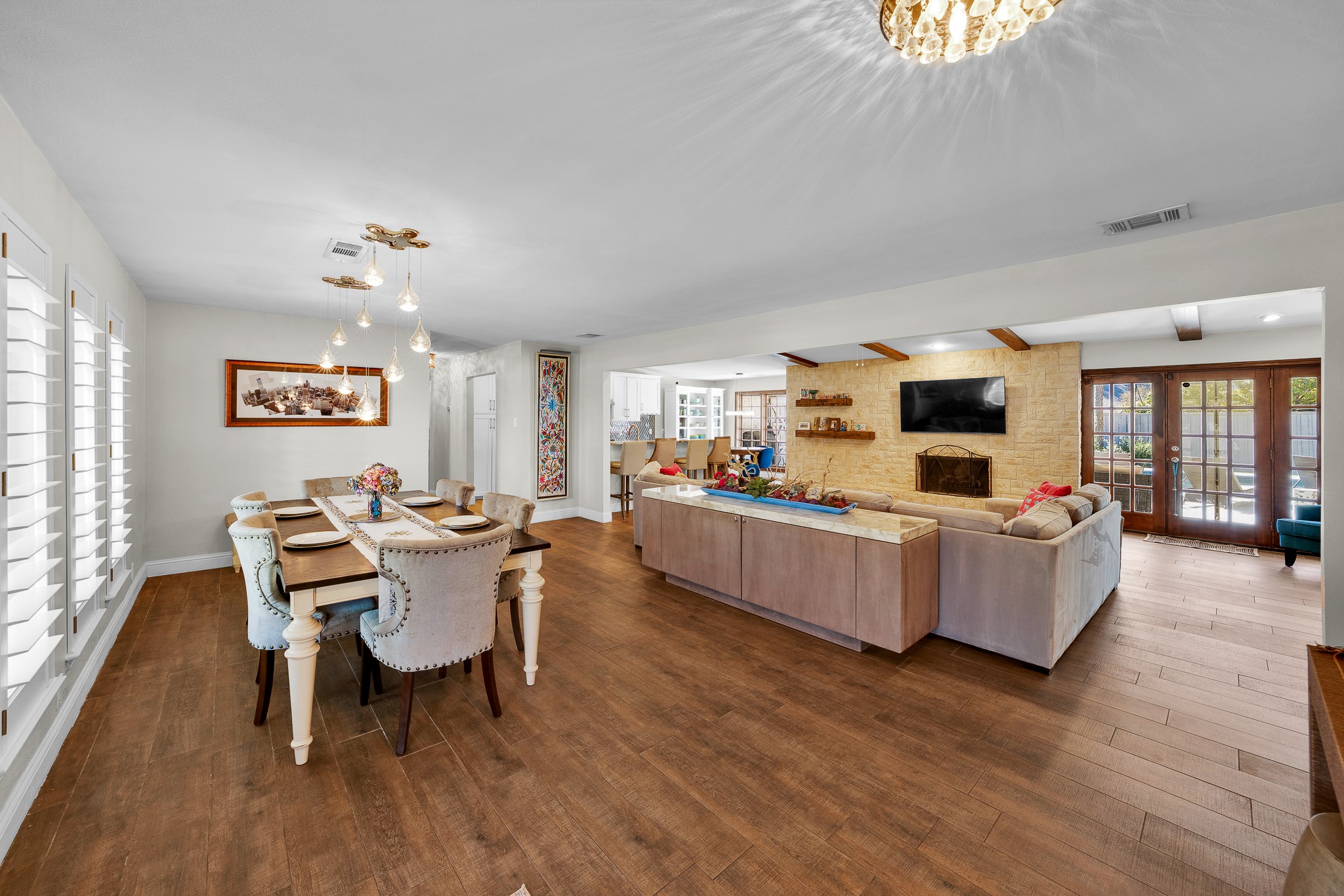 3796 Vinecrest Drive Dallas TX 75229