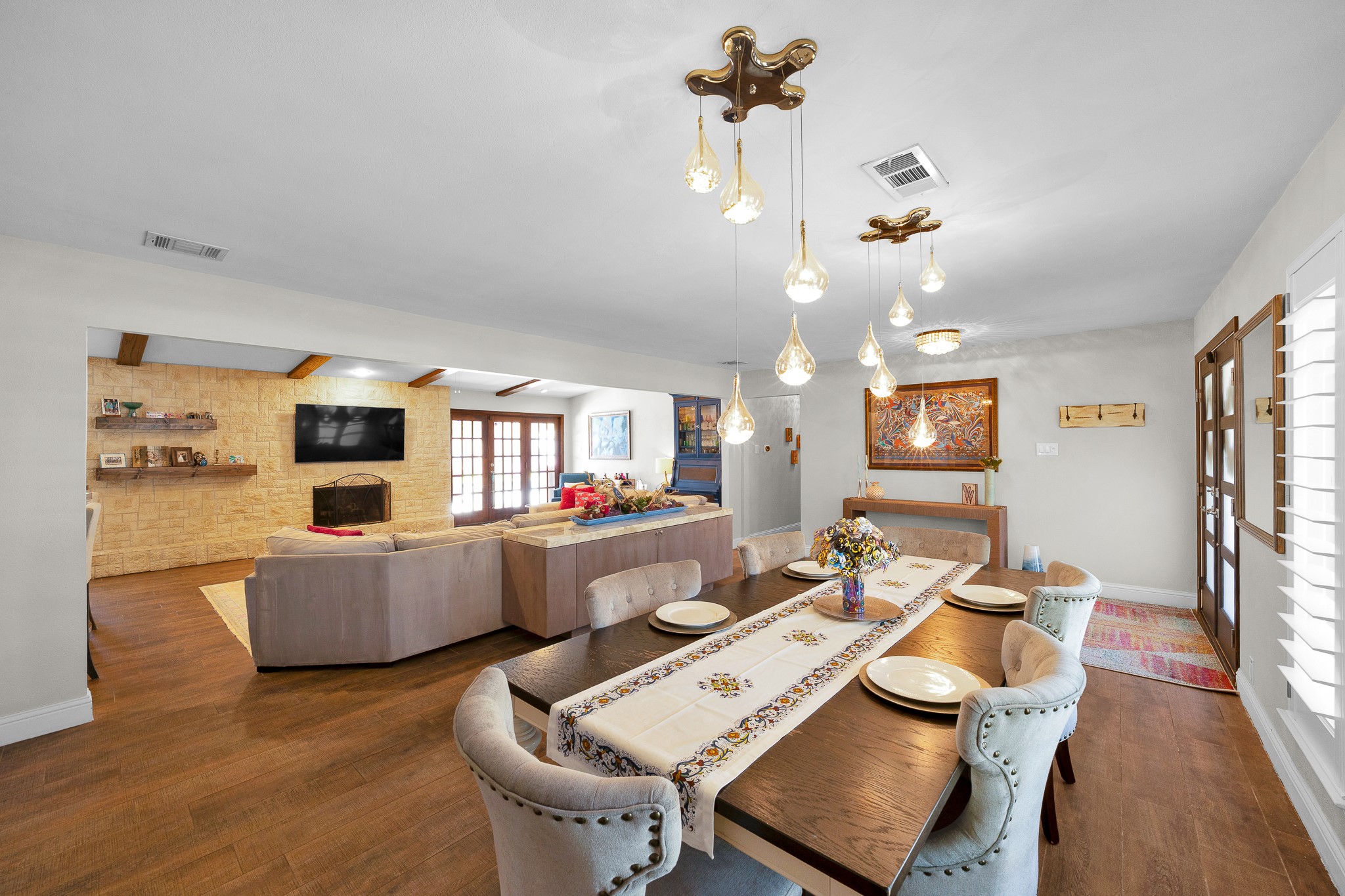 3796 Vinecrest Drive Dallas TX 75229