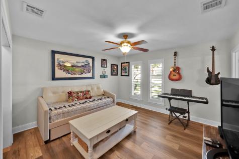 3796 Vinecrest Drive Dallas TX 75229