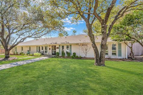 3796 Vinecrest Drive Dallas TX 75229