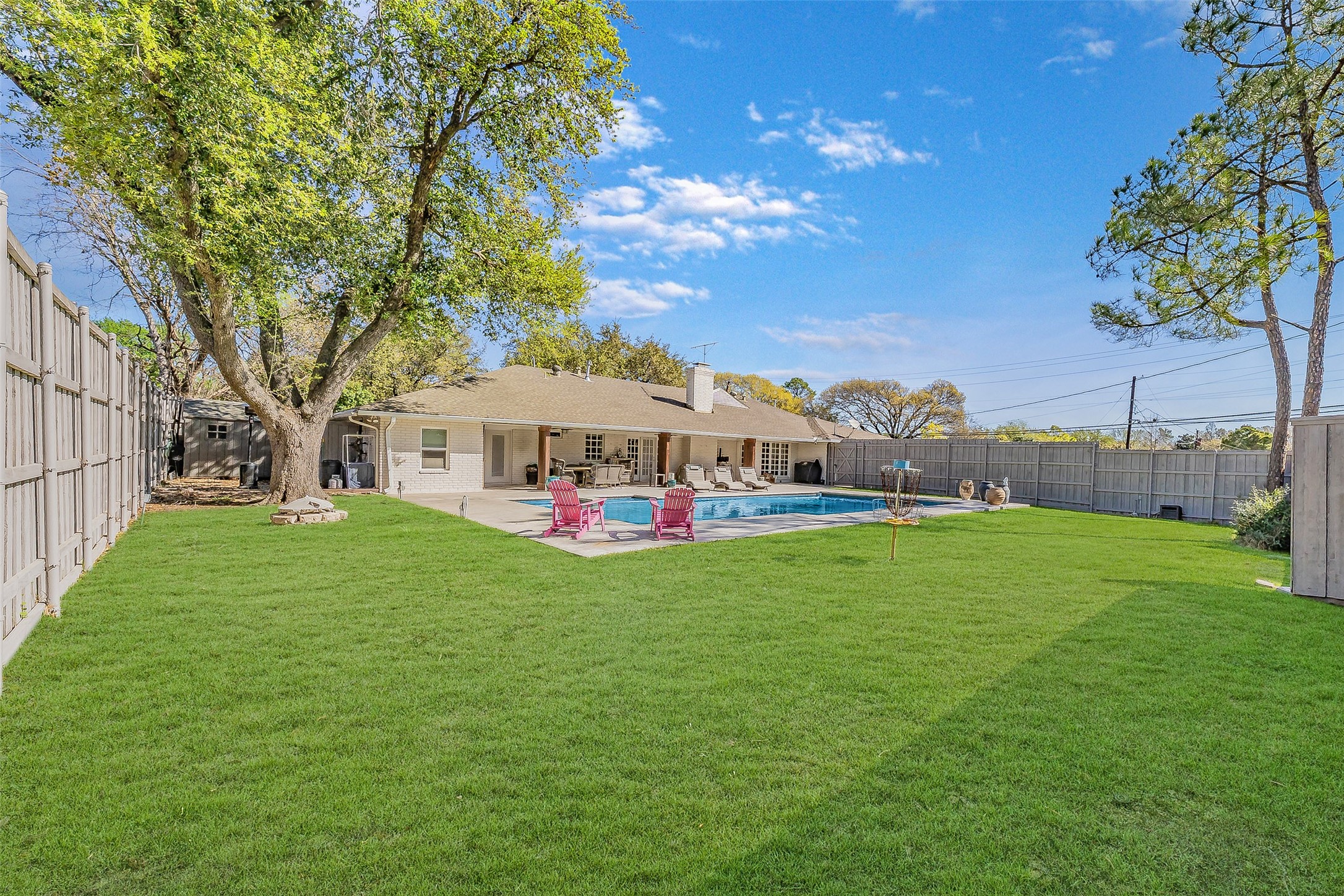 3796 Vinecrest Drive Dallas TX 75229