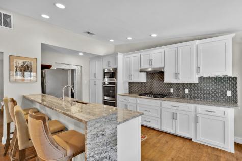 3796 Vinecrest Drive Dallas TX 75229