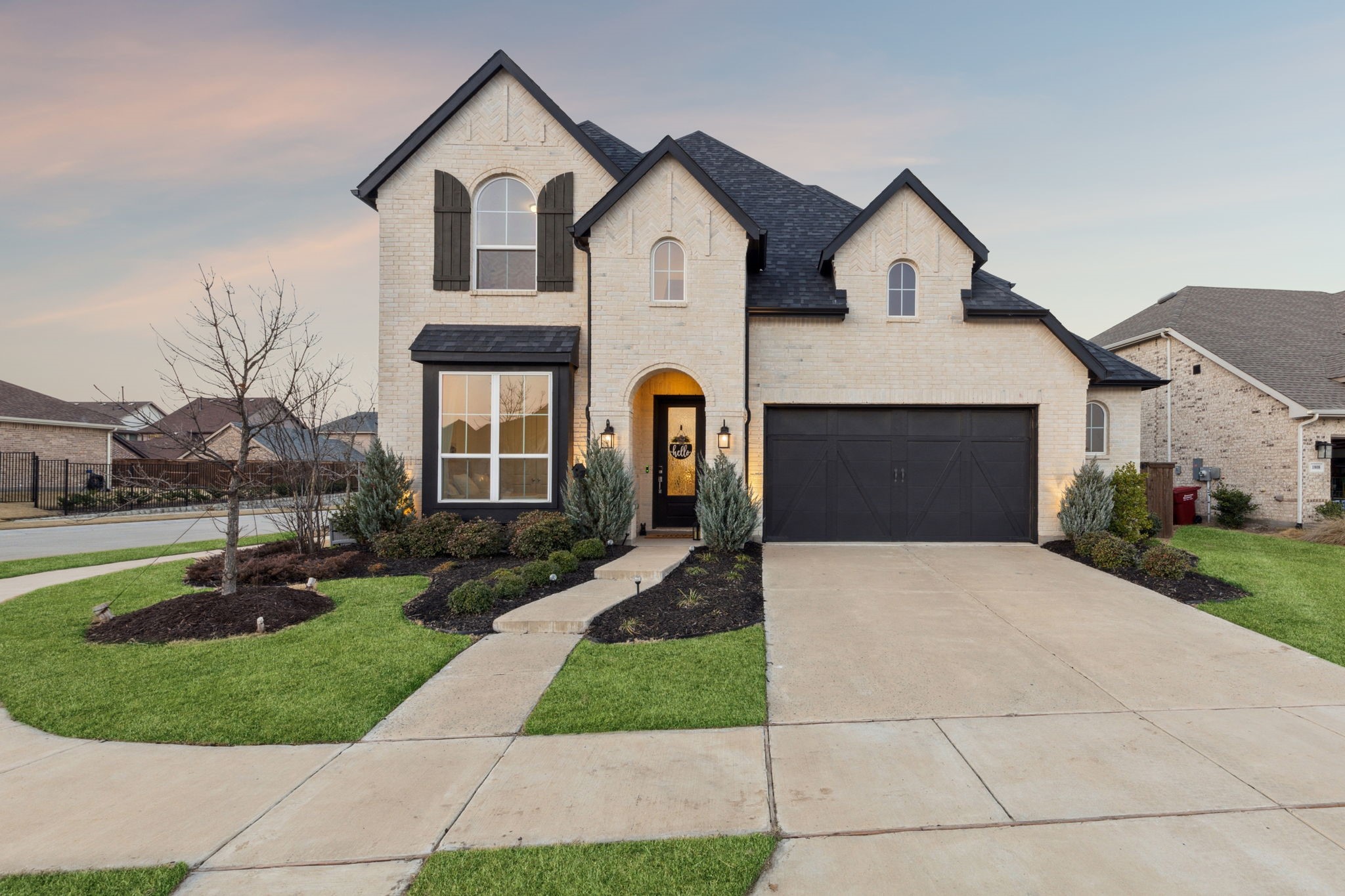 1812 Mcdougall Creek Van Alstyne TX 75495