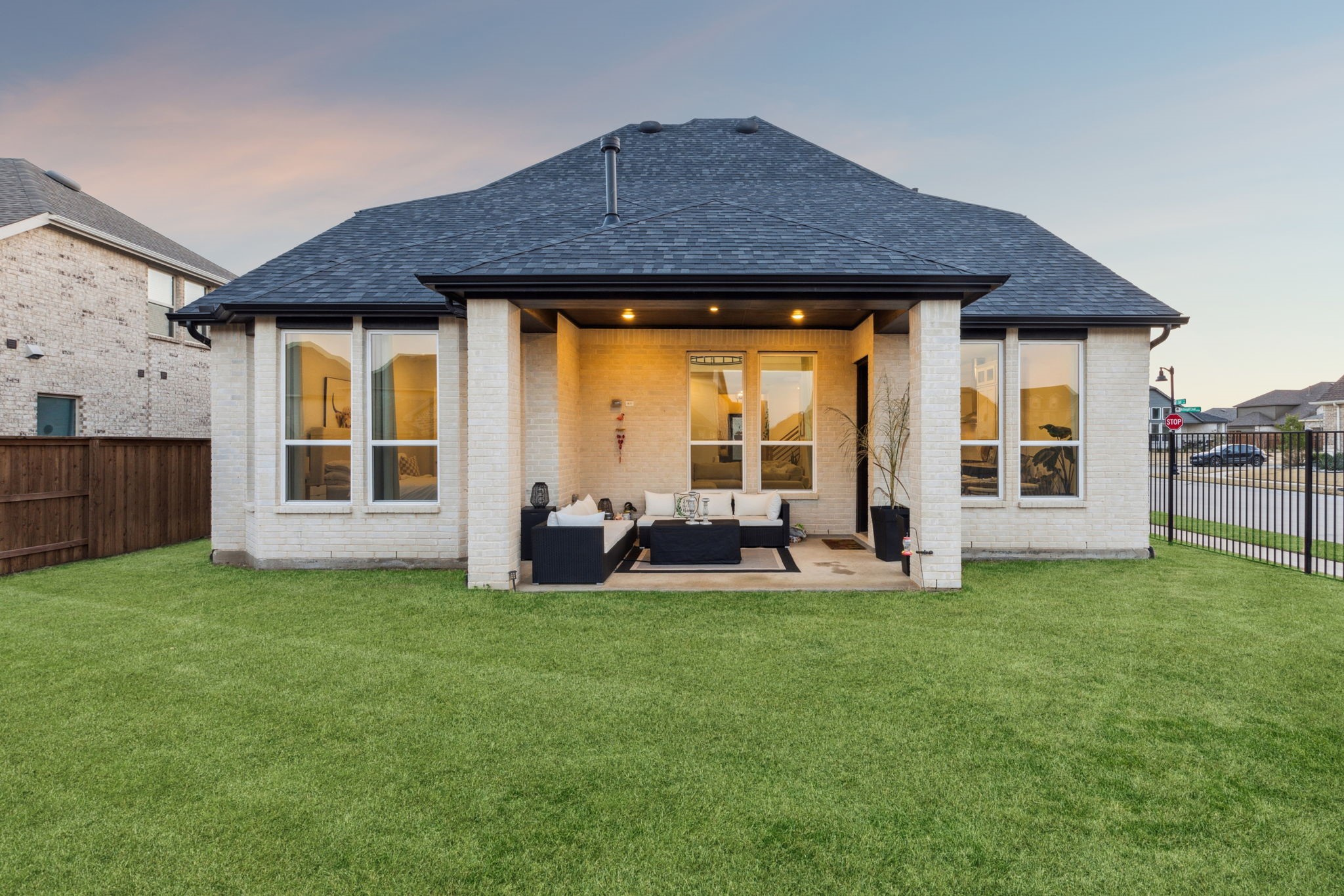 1812 Mcdougall Creek Van Alstyne TX 75495