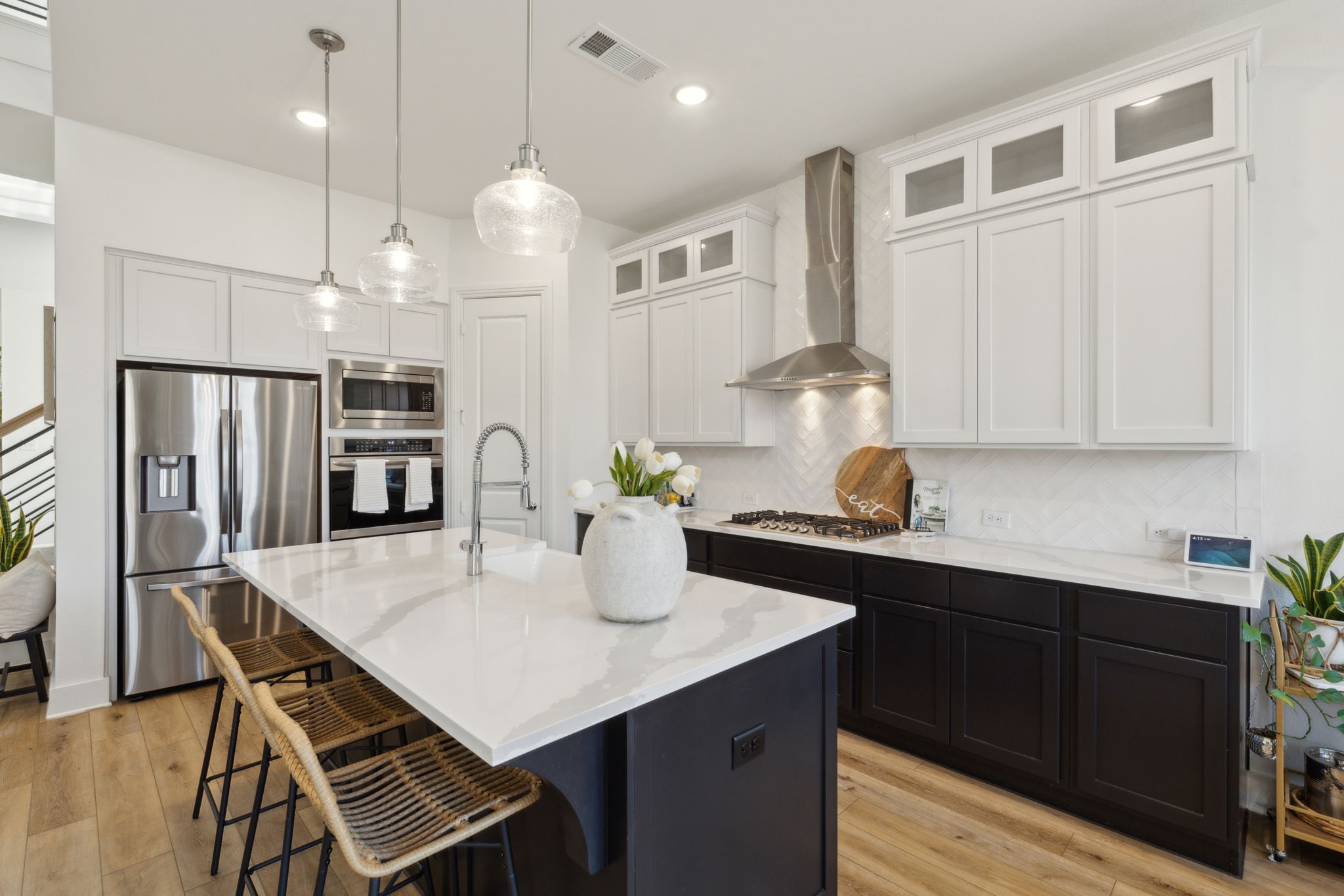 1812 Mcdougall Creek Van Alstyne TX 75495