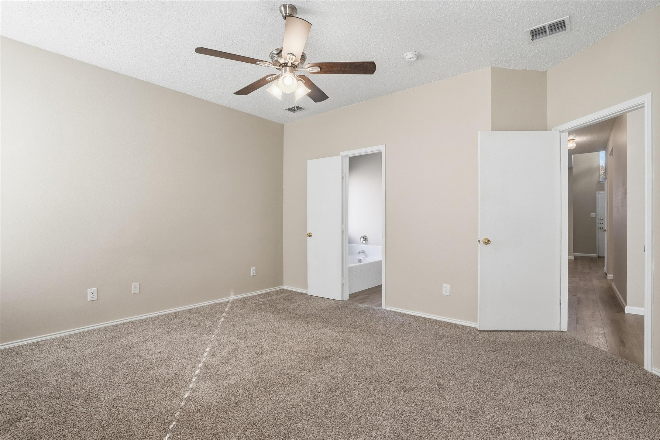 213 Beechgrove Terrace Fort Worth TX 76140