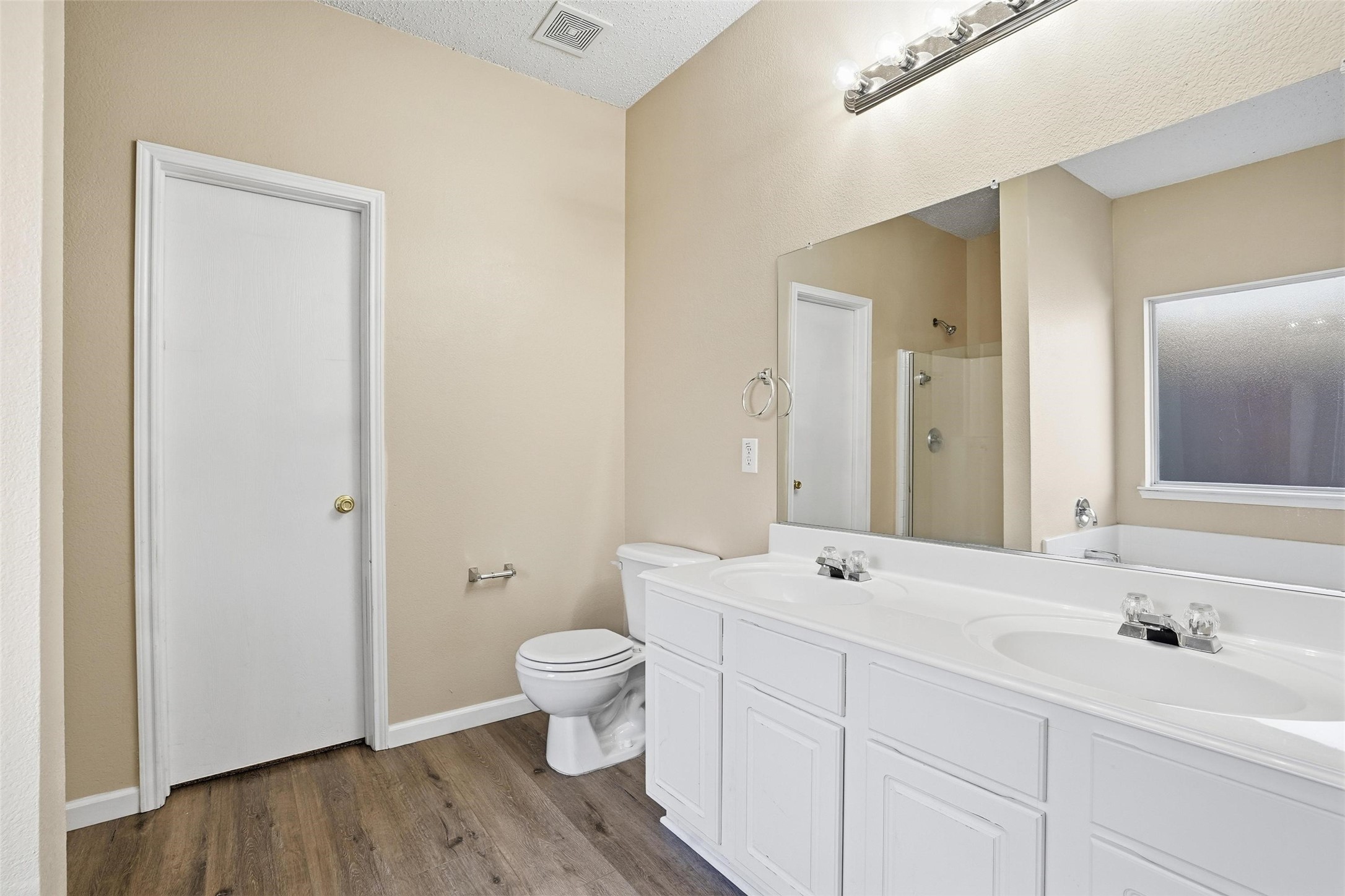 213 Beechgrove Terrace Fort Worth TX 76140