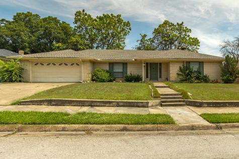 6717 Welch Avenue Fort Worth TX 76133