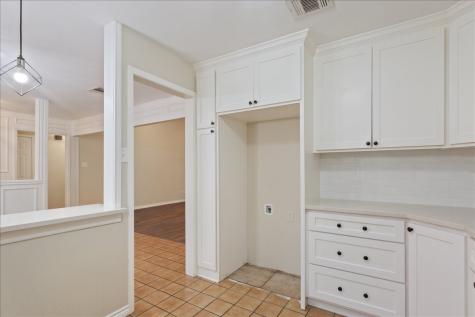 1004 Tillamook Street Hewitt TX 76643