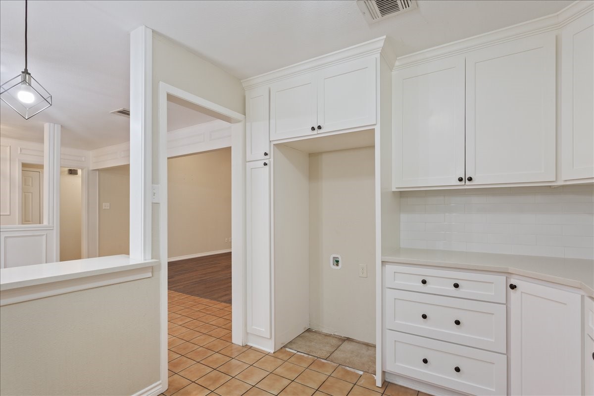 1004 Tillamook Street Hewitt TX 76643
