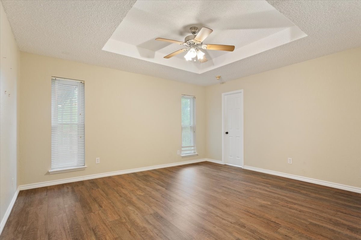 1004 Tillamook Street Hewitt TX 76643