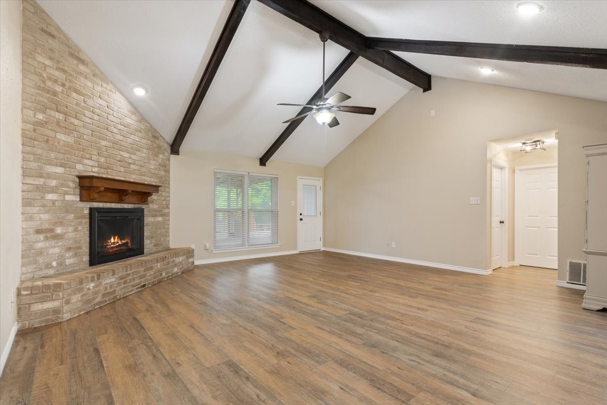 1004 Tillamook Street Hewitt TX 76643