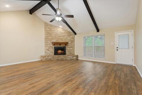 1004 Tillamook Street Hewitt TX 76643