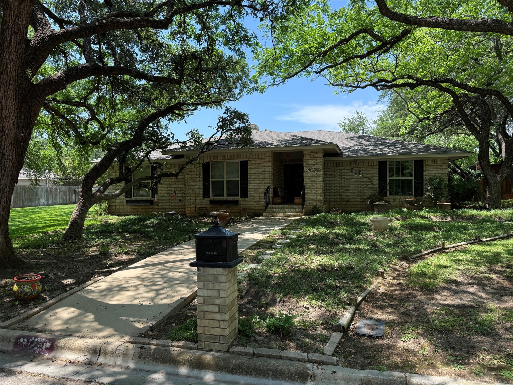 211 Quail Run Brownwood TX 76801