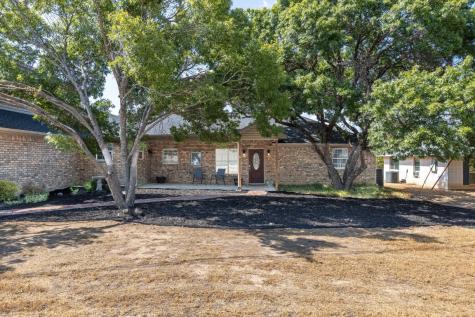 506 Crestwood Drive Granbury TX 76048