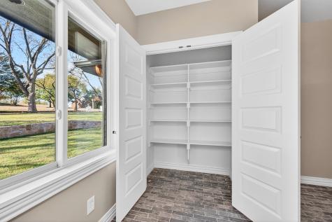 1 River Hills Drive Denison TX 75020