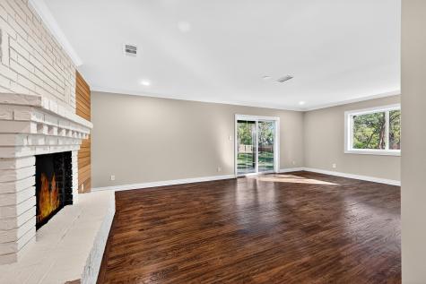 1 River Hills Drive Denison TX 75020