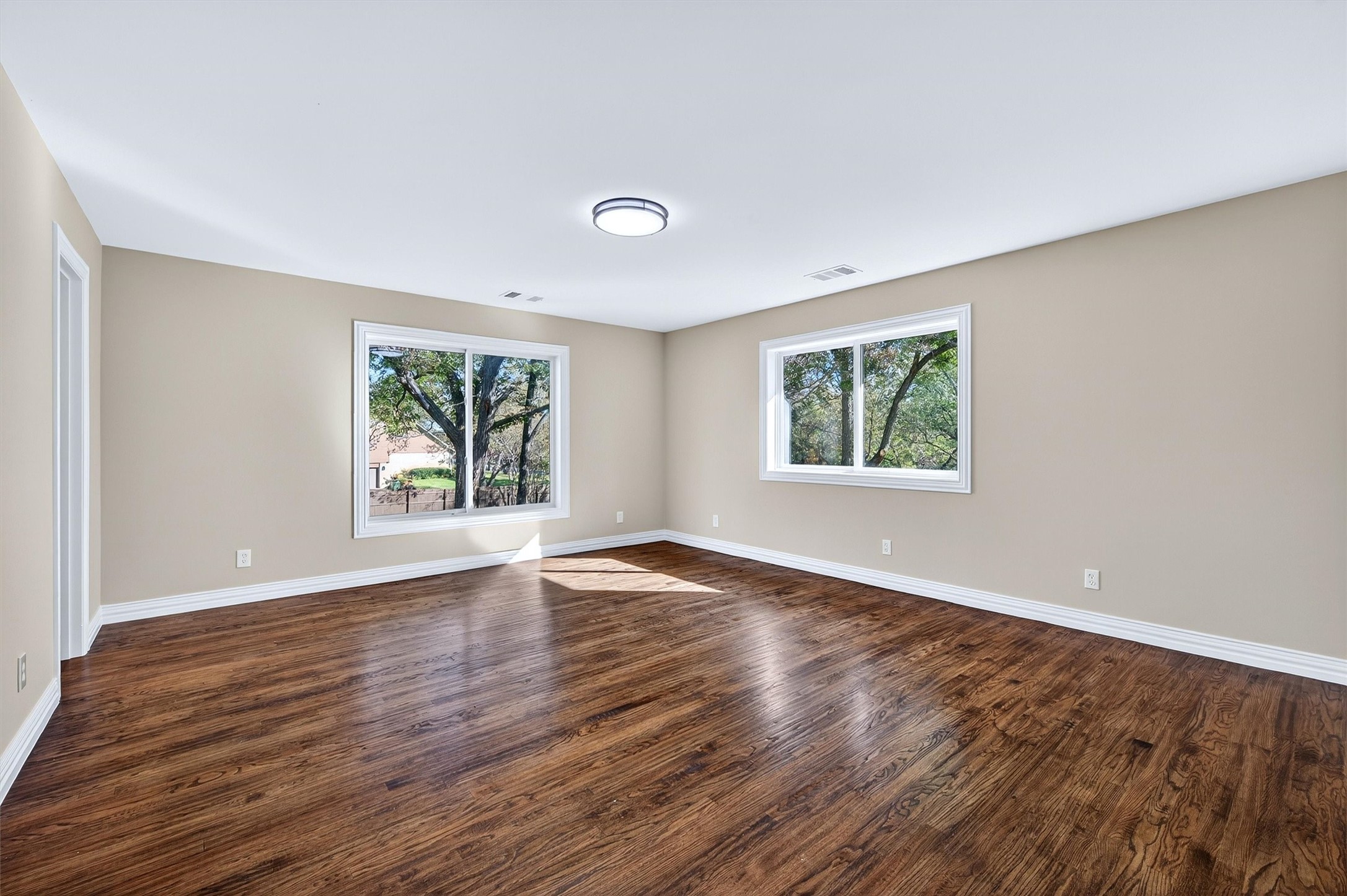 1 River Hills Drive Denison TX 75020