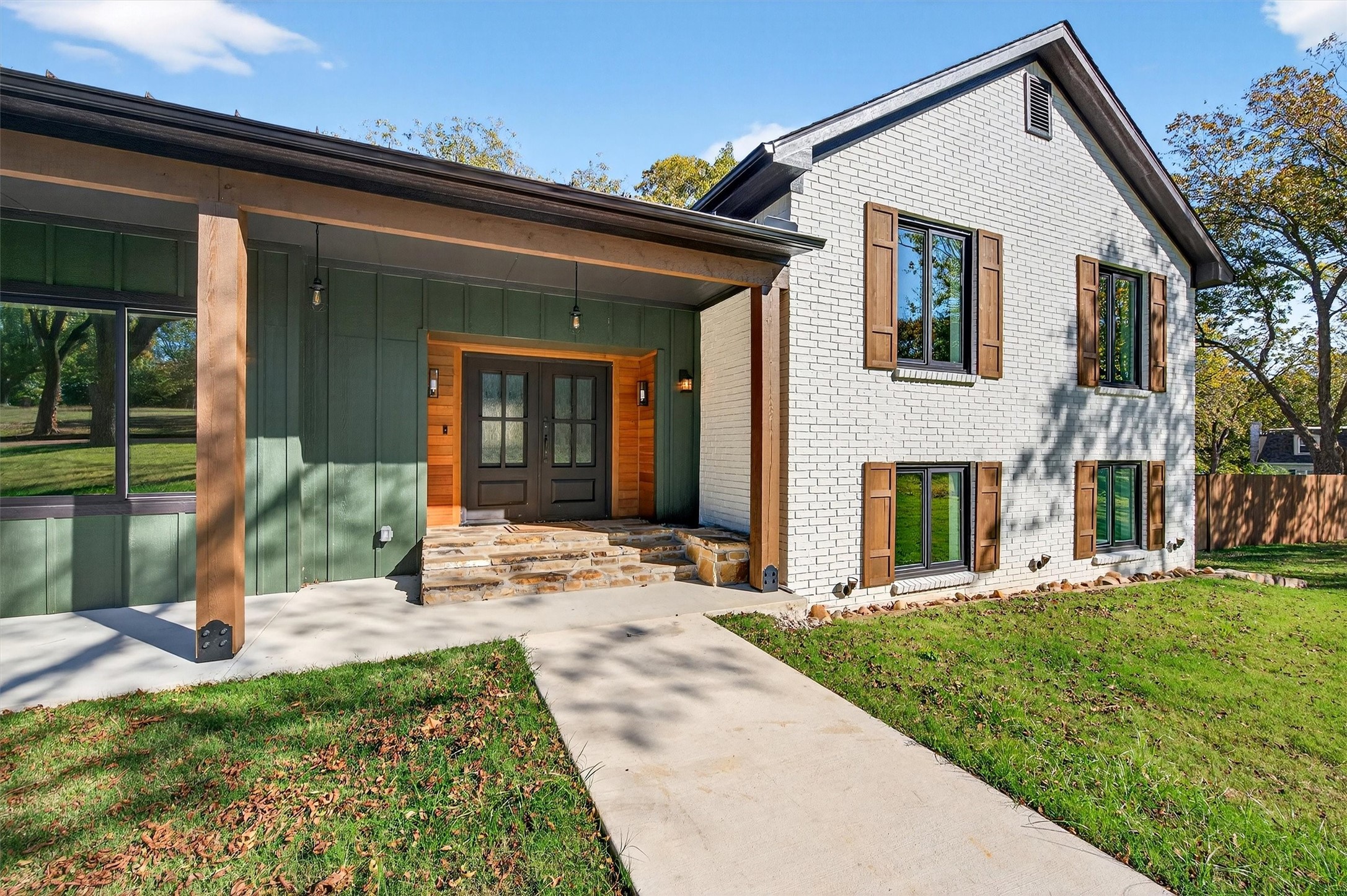 1 River Hills Drive Denison TX 75020