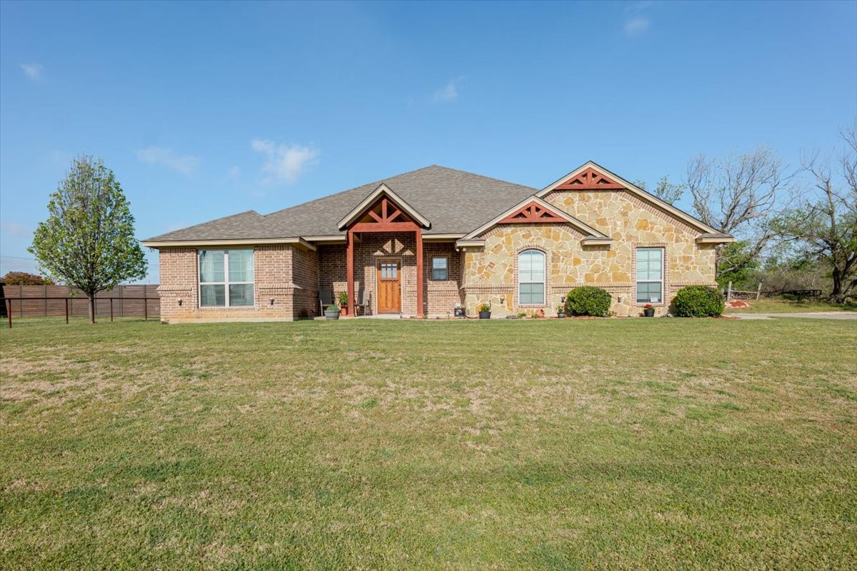 140 Pine Road Poolville TX 76487