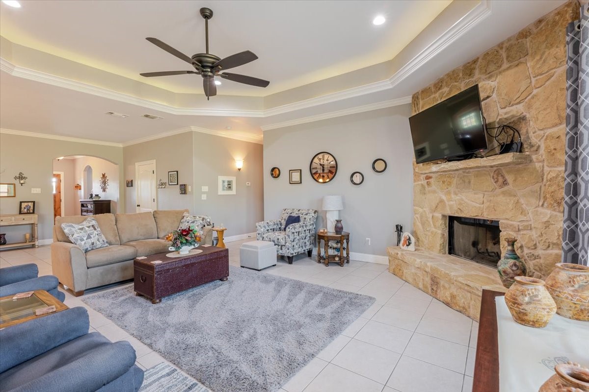 140 Pine Road Poolville TX 76487