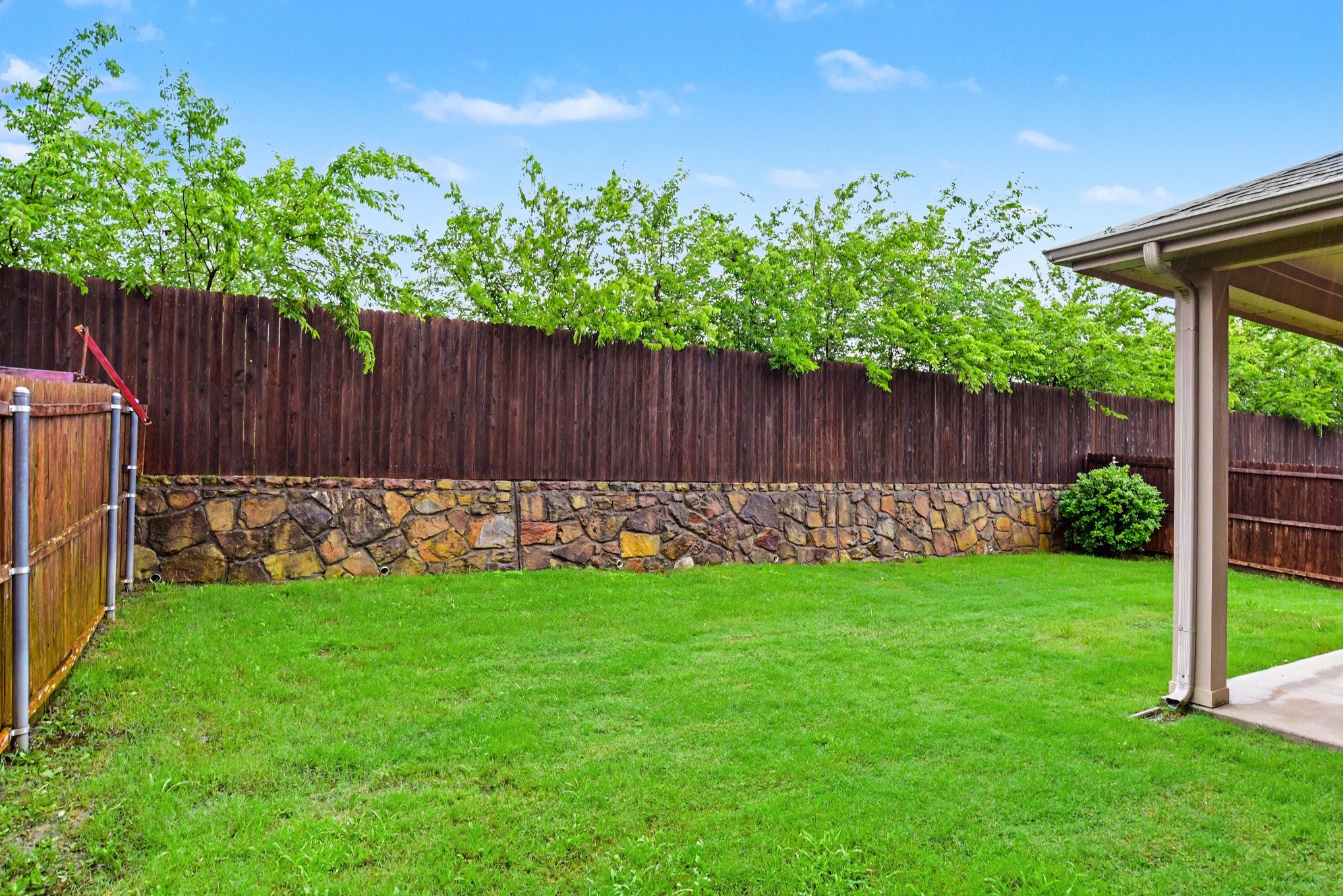 1009 N Churchill Drive Fate TX 75189