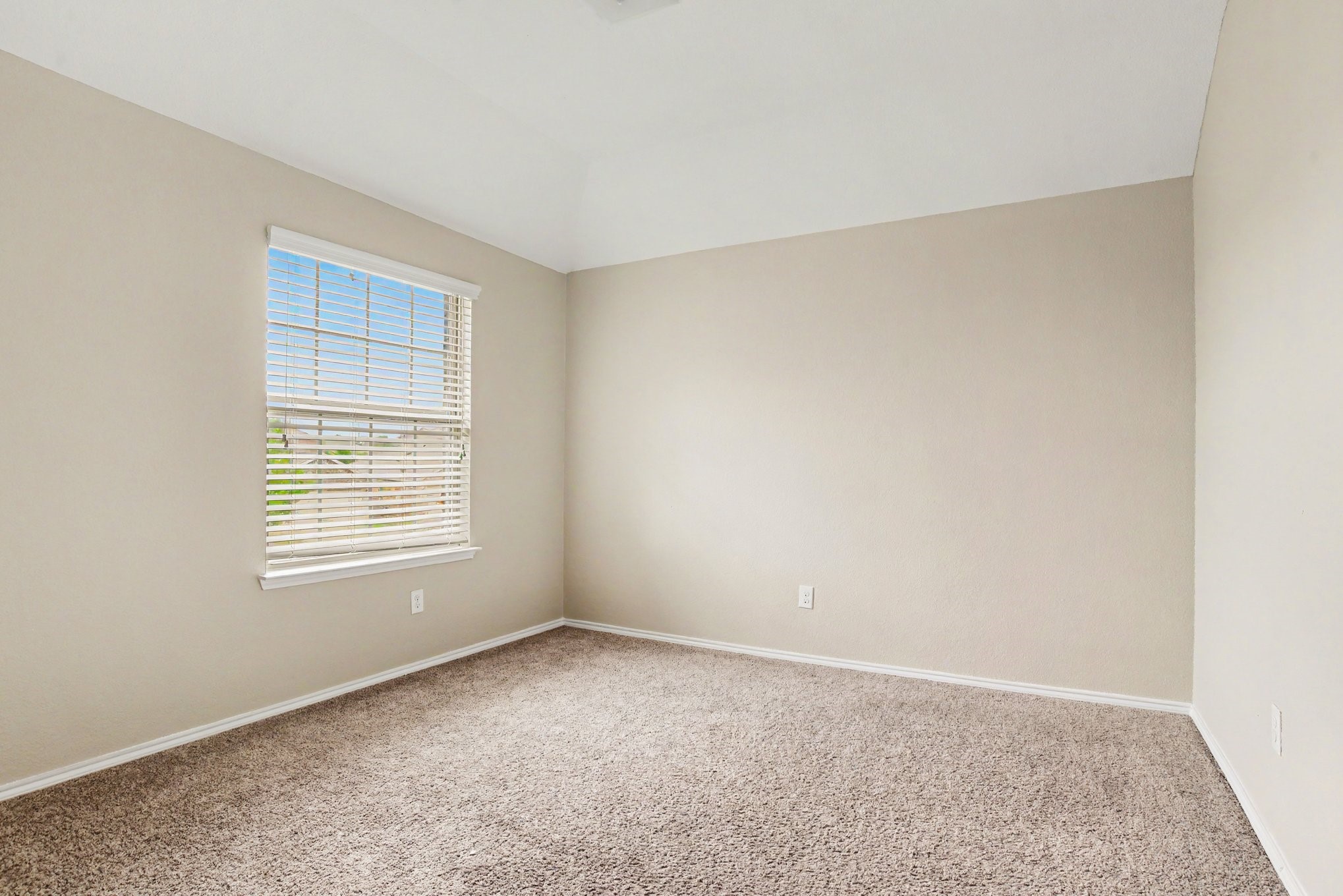 1009 N Churchill Drive Fate TX 75189