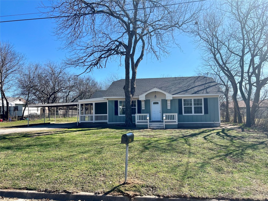 206 E Locust Street Nocona TX 76255