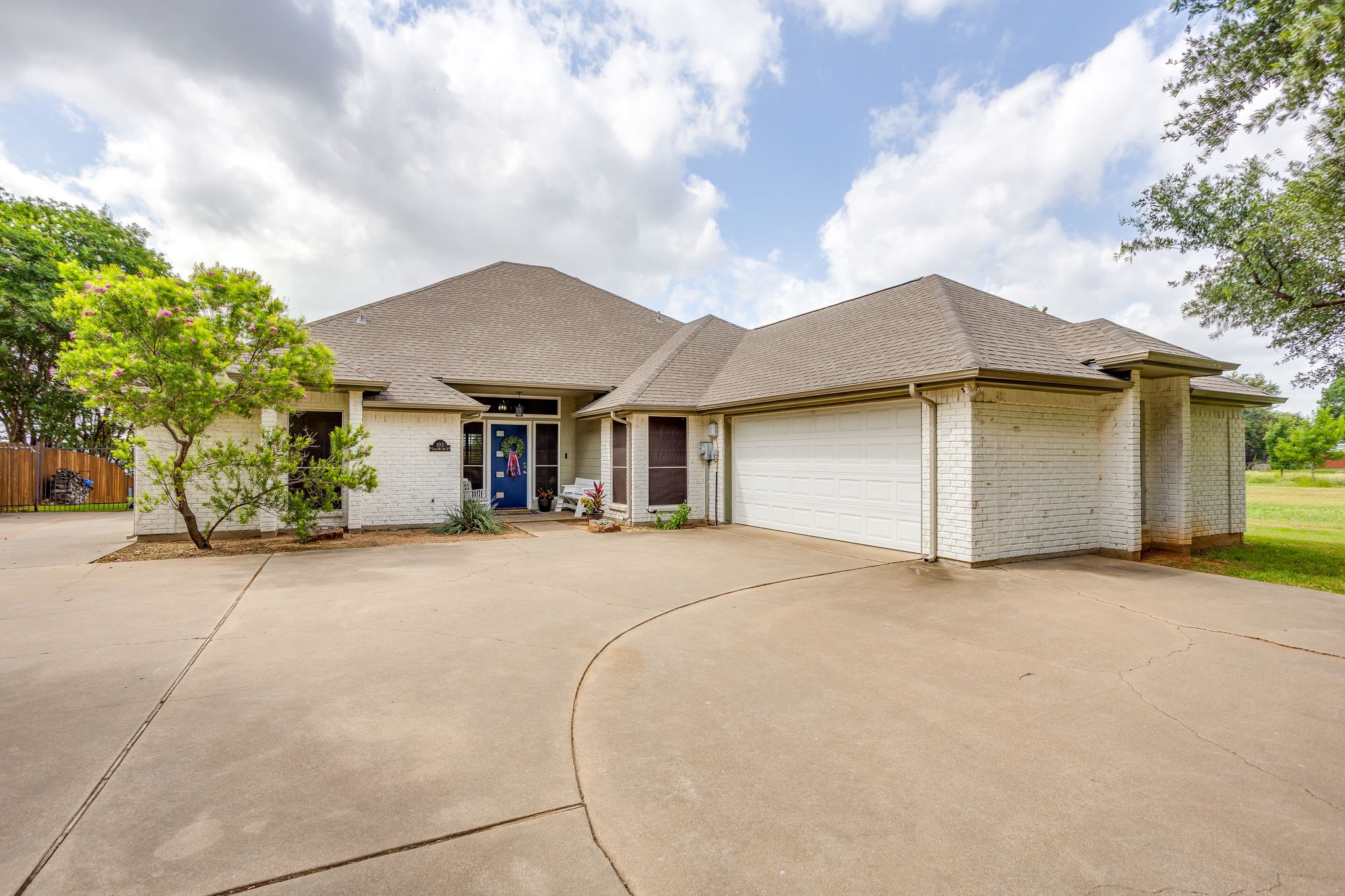 103 Casas Del Sur Street Granbury TX 76049