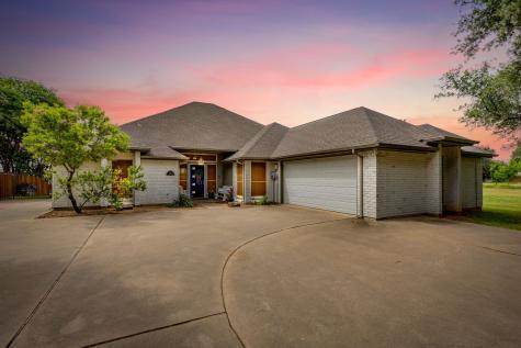 103 Casas Del Sur Street Granbury TX 76049