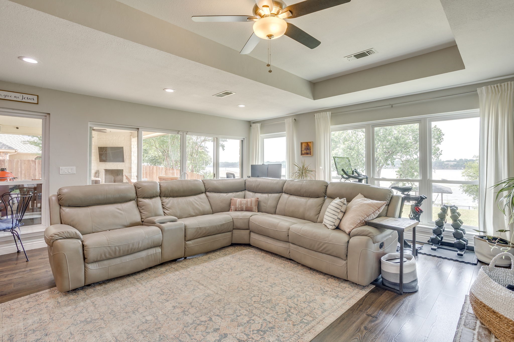 103 Casas Del Sur Street Granbury TX 76049