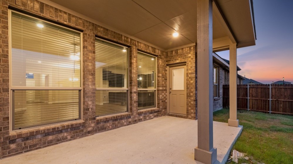 6851 Brahman Drive Arlington TX 76001