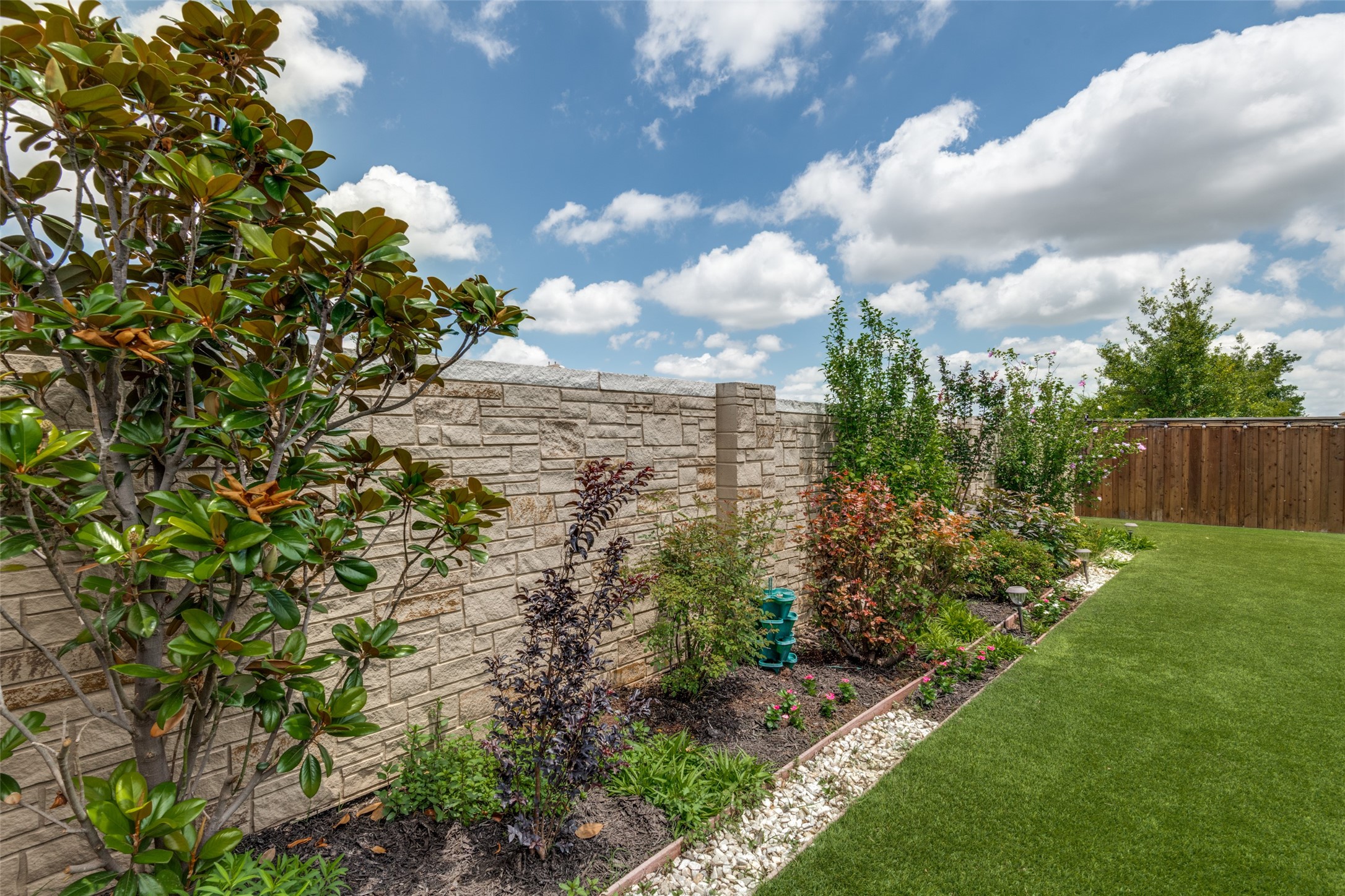 909 Hubbard Creek Trail Mckinney TX 75071