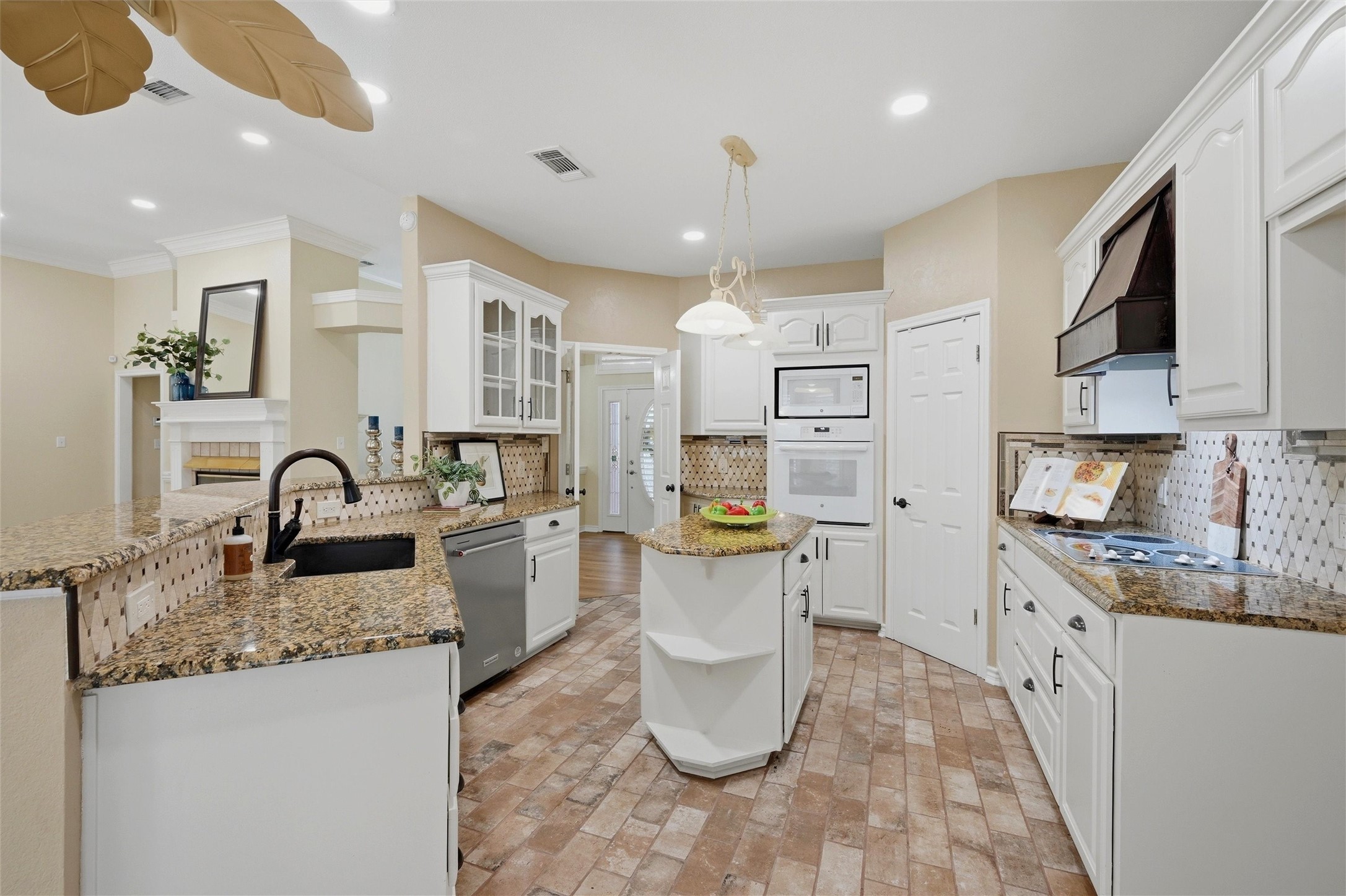 249 Martin Drive Denison TX 75021