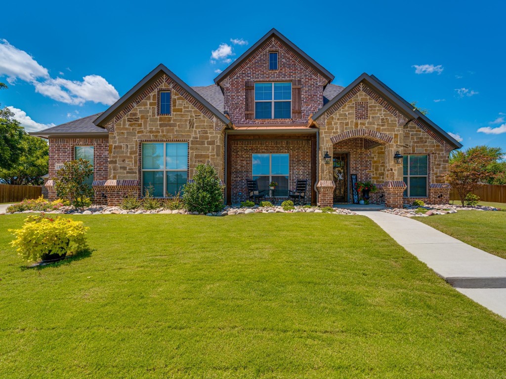 105 Water Garden Drive Waxahachie TX 75165