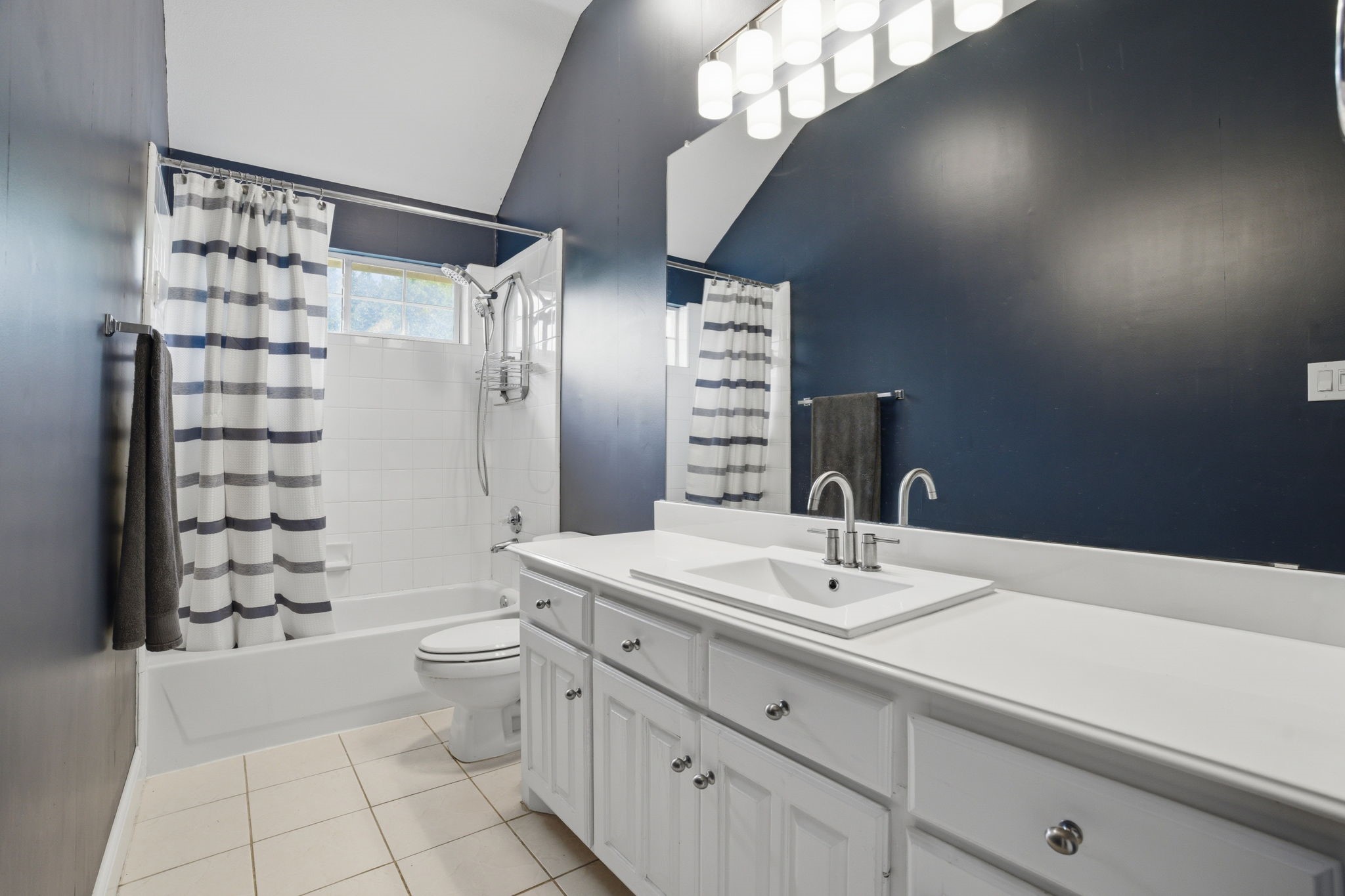 1804 Cross Point Road Mckinney TX 75072