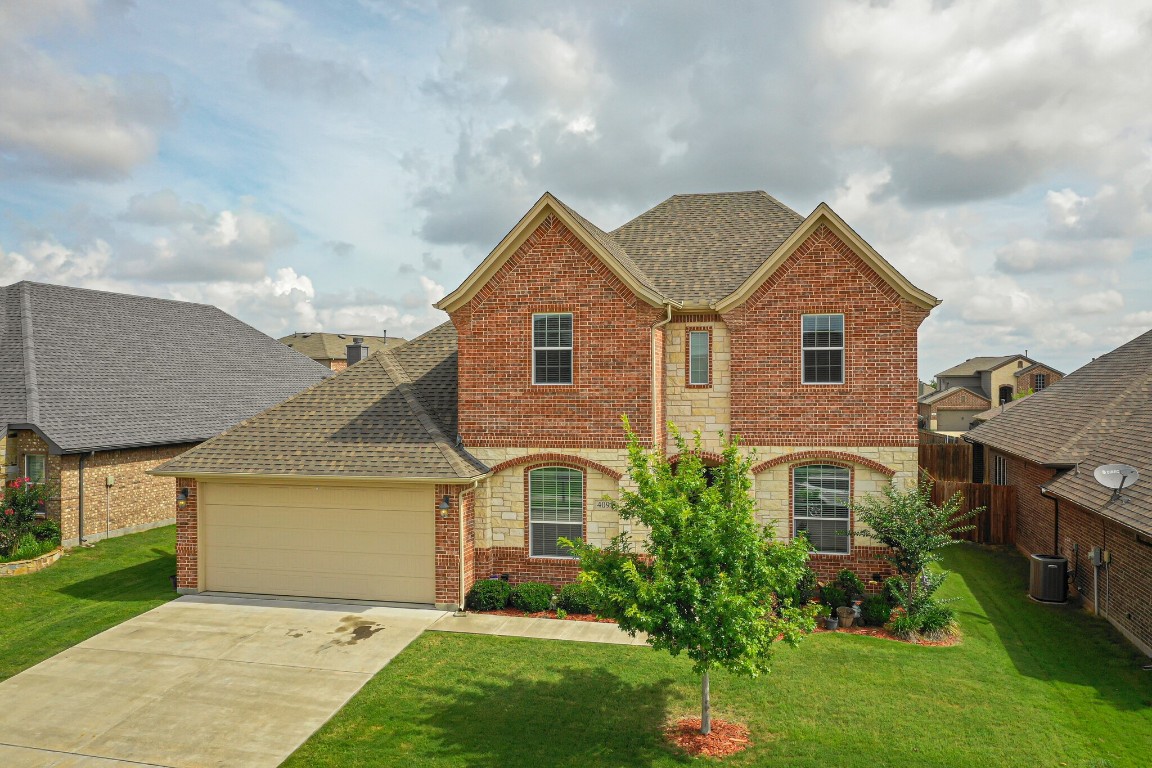 409 Coral Vine Lane Burleson TX 76028