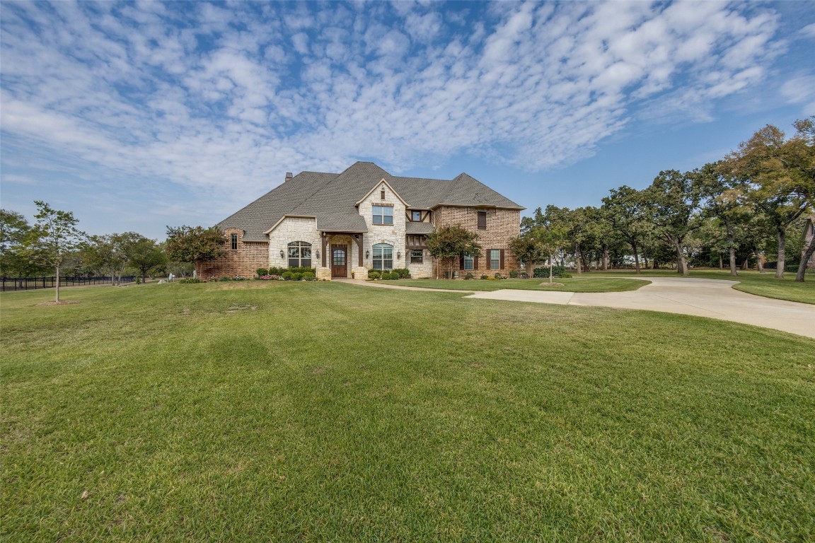 635 Manor Drive Argyle TX 76226