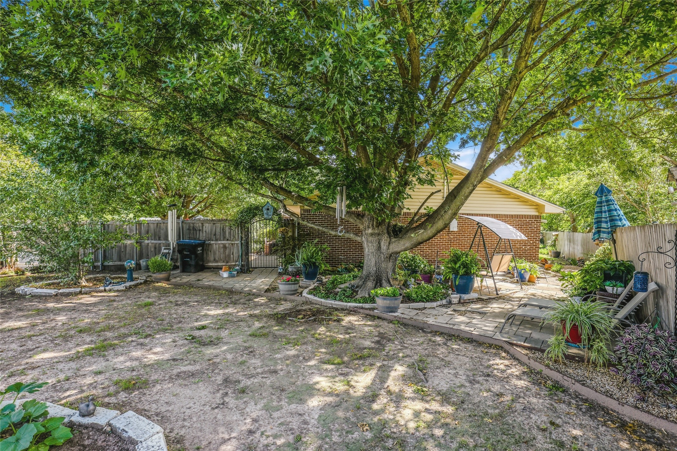 5303 Hilltop Greenville TX 75402